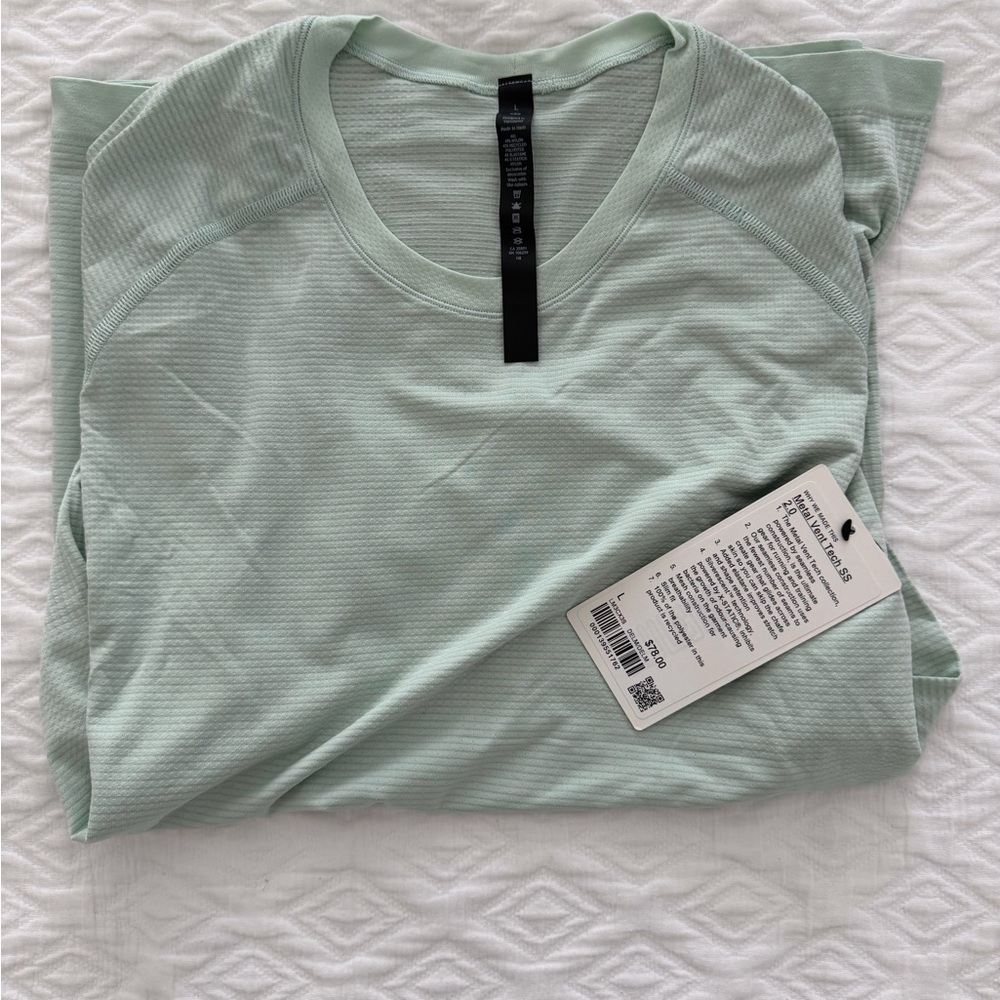 Lululemon Metal Vent Tech SS 2.0 Shirt - Delicate Mint (Size Large)